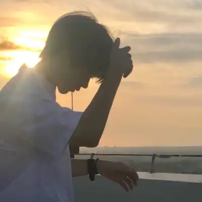 鄂娴淑